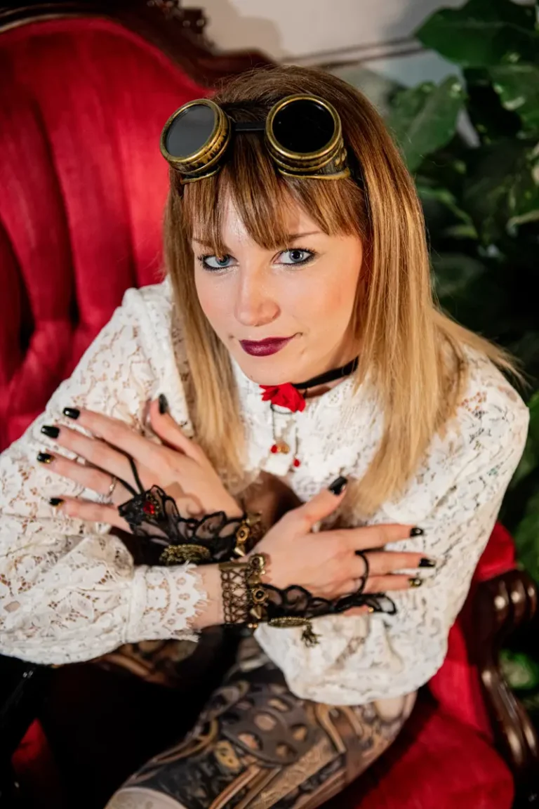 Steam & Punk — BLOOM Magazine, April 2022