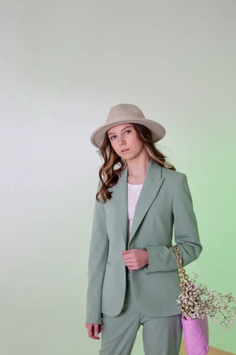 Spring boom — BLOOM Magazine | The May Teen Edition | Vol.1 | 2022