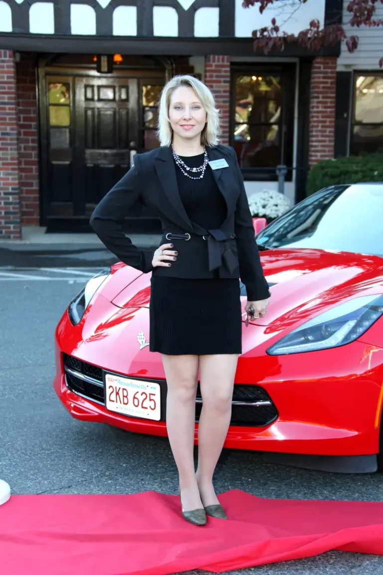Yulia is posing in Boston — BLOOM Magazine | The May Fashion & Beauty Edition | Vol.5 | 2022