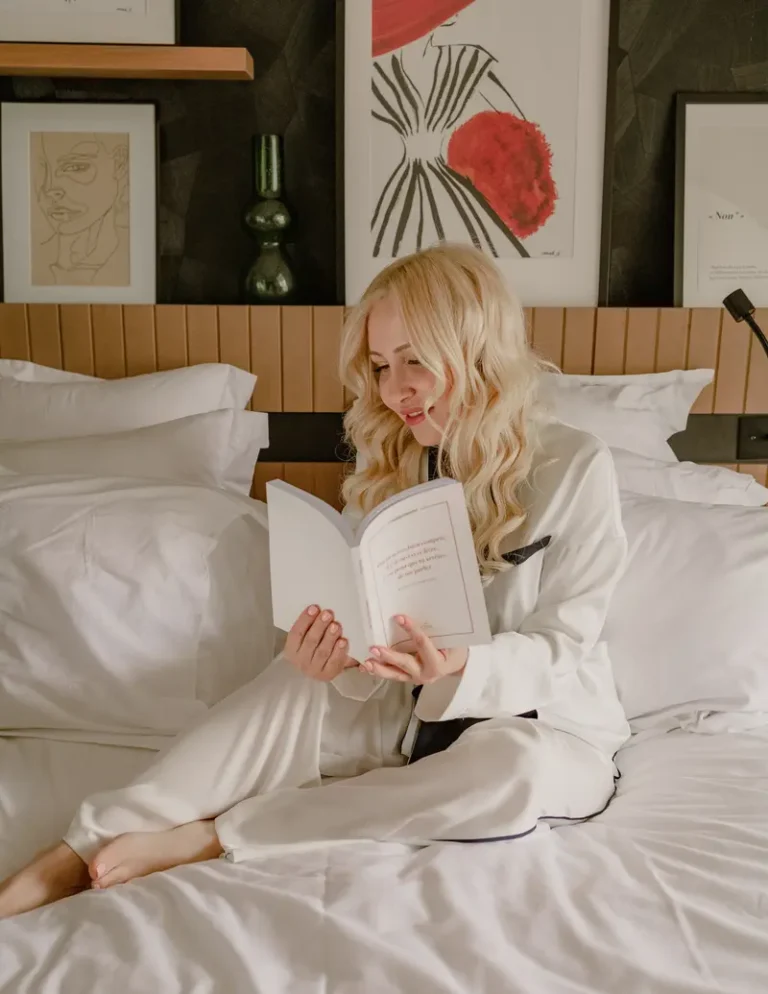 Morning in Paris — BLOOM Magazine, June 2022