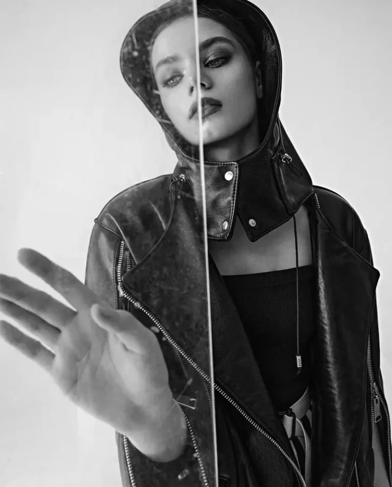 IQ Girl — BLOOM Magazine, June 2022