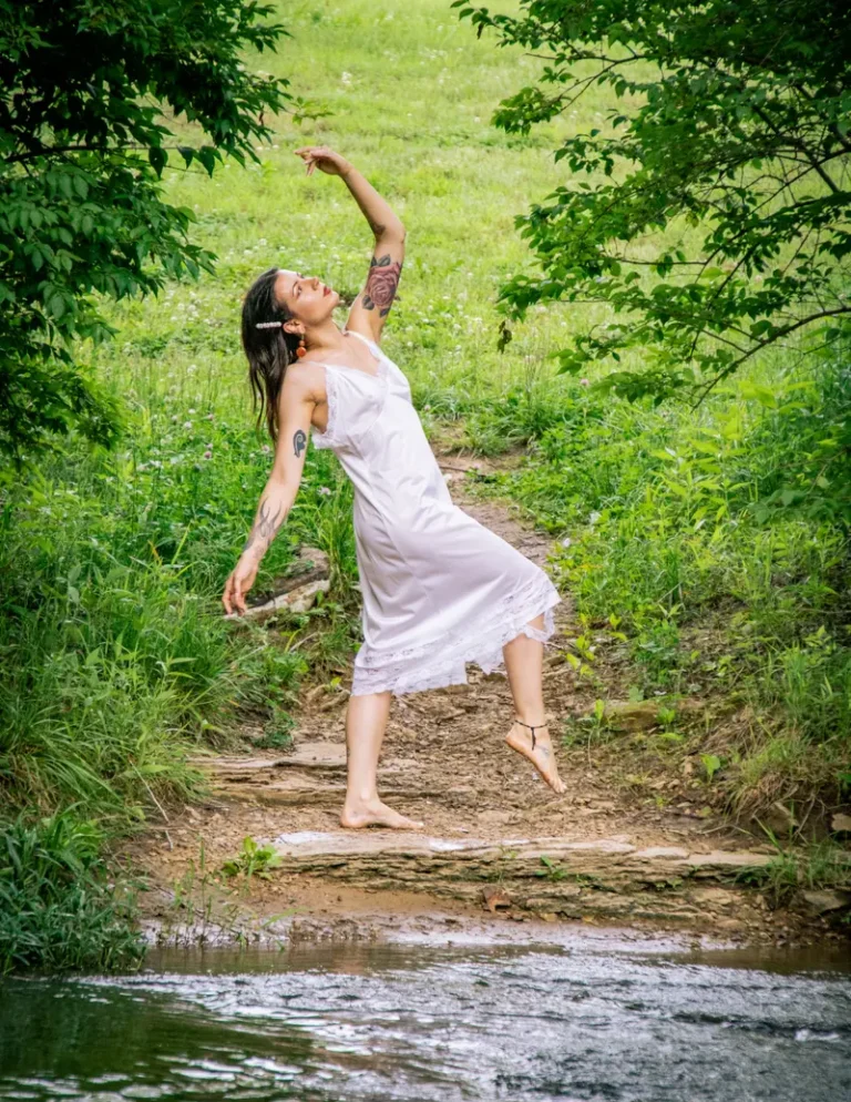 Kara Eiken by Kristen English Photography — BLOOM Magazine, July 2022