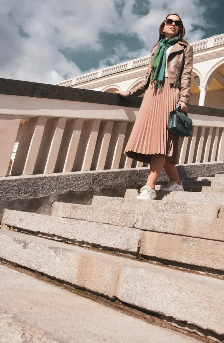 Fresh wind in your hair — BLOOM Magazine | The August Fashion & Beauty Edition | Vol.7 | 2022