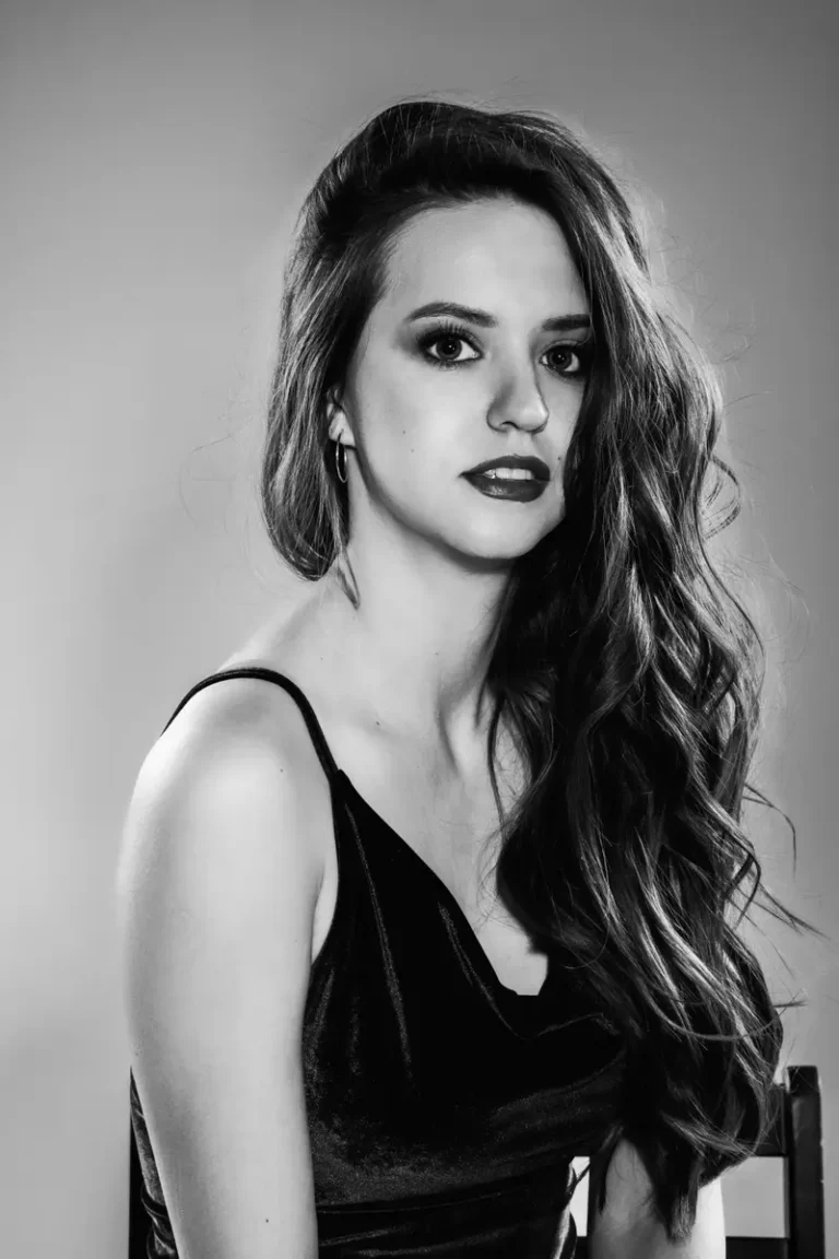 Hollywood Girl — BLOOM Magazine, August 2022
