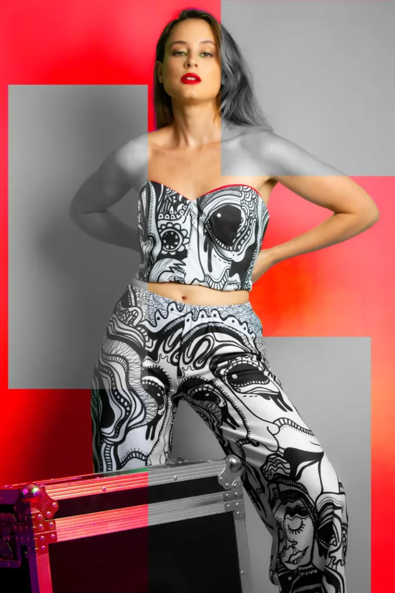 SHORT LOOKS FOR MORE DAYS — BLOOM Magazine, August 2022
