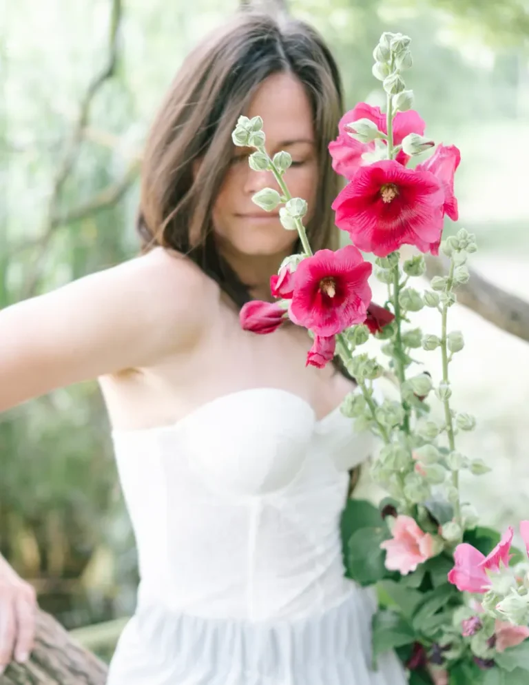 Morning mallow — BLOOM Magazine, September 2022