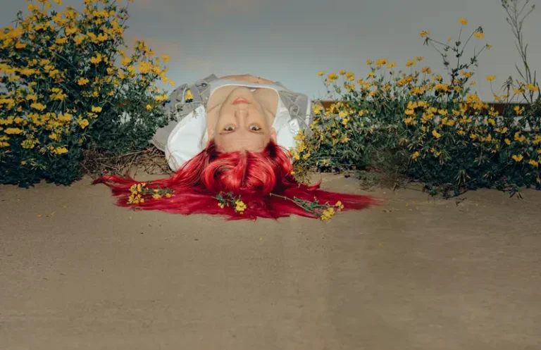 Stop the ground… I’ll get out — BLOOM Magazine | The September Fashion & Beauty Edition | Vol.21 | 2022