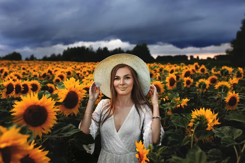 Sunflowers — BLOOM Magazine, September 2022