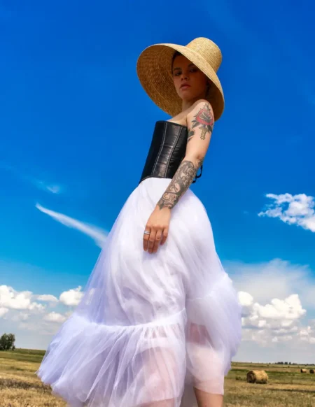 Sunny Fashion — BLOOM Magazine, September 2022