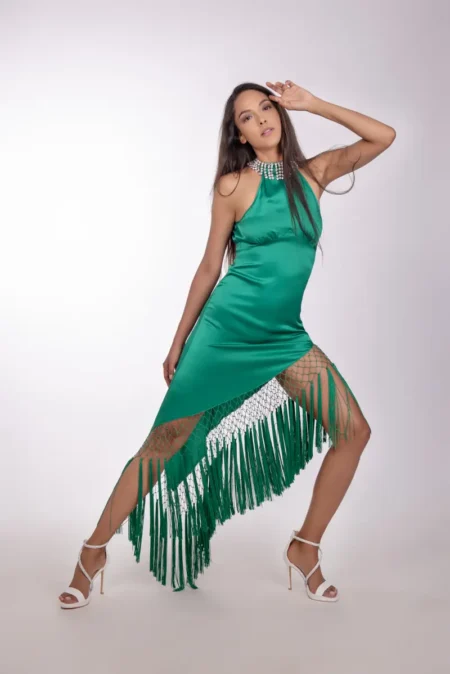 What's the best outfit for this night? — BLOOM Magazine, September 2022