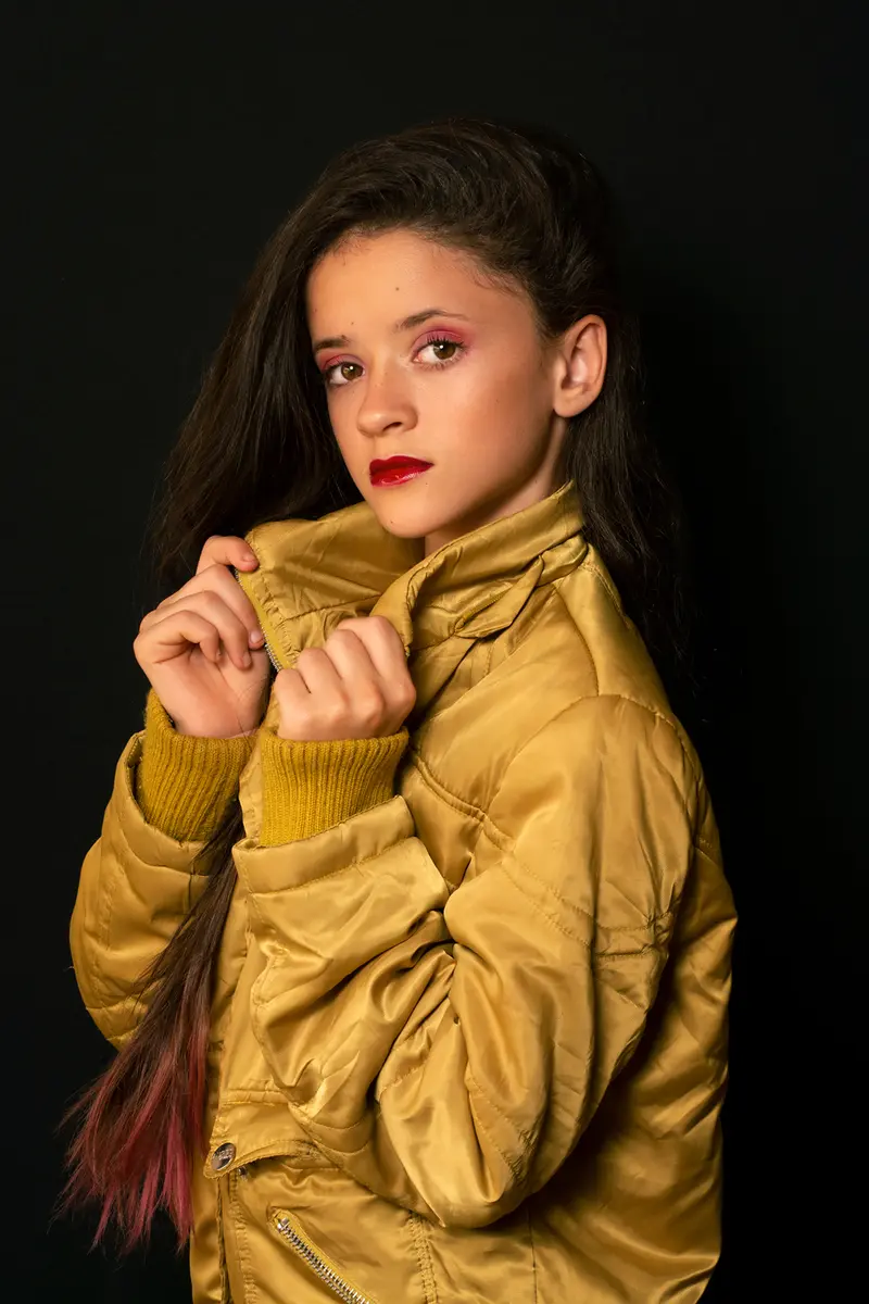 Blusa Amarela — BLOOM Magazine, September 2022