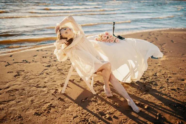 Безмятежность — BLOOM Magazine, October 2022