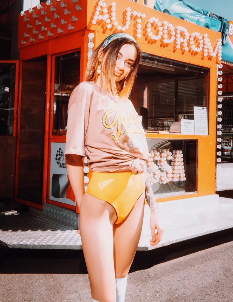 Roller girl — BLOOM Magazine, November 2022