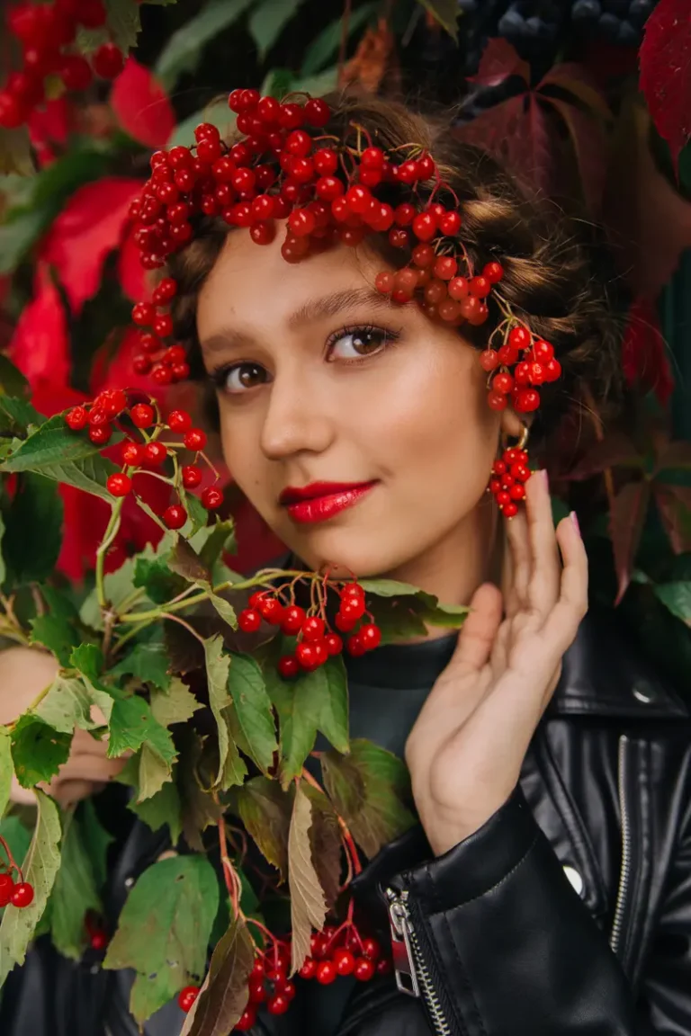The bright colors of autumn — BLOOM Magazine, November 2022