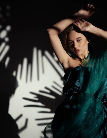 The emerald — BLOOM Magazine, November 2022
