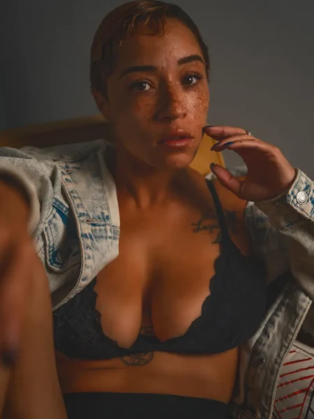 Angel's Friday night in... — BLOOM Magazine, December 2022