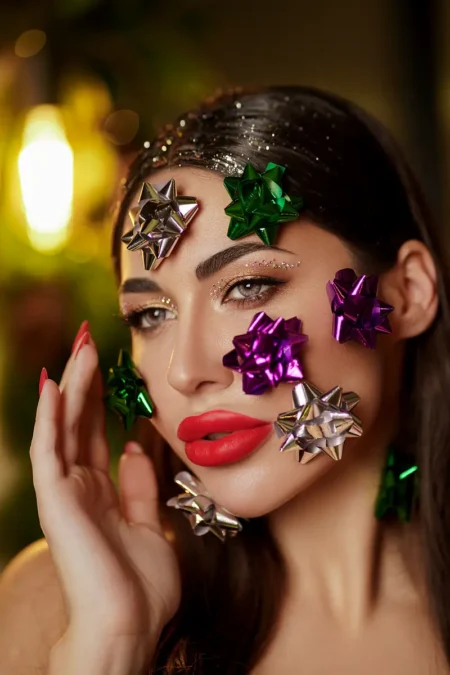 G I F T — BLOOM Magazine, December 2022
