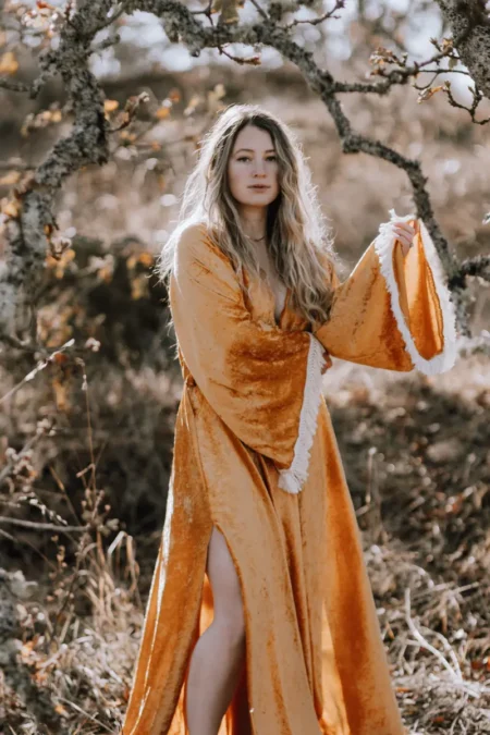 Winter Golden Glow — BLOOM Magazine, December 2022