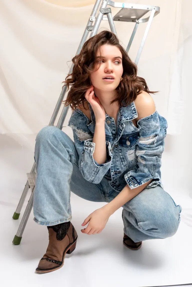 Jeans Energy — BLOOM Magazine, January 2023