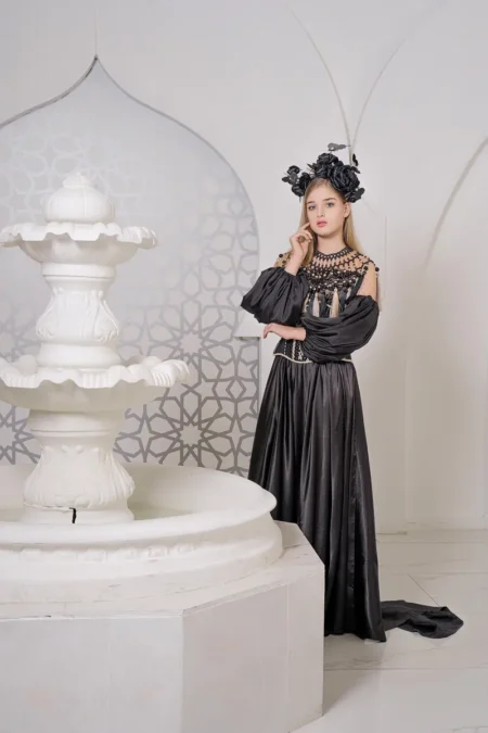 Royal Pearl — BLOOM Magazine, March 2023