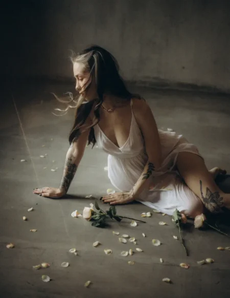 Spring in your eyes — BLOOM Magazine, January 2023