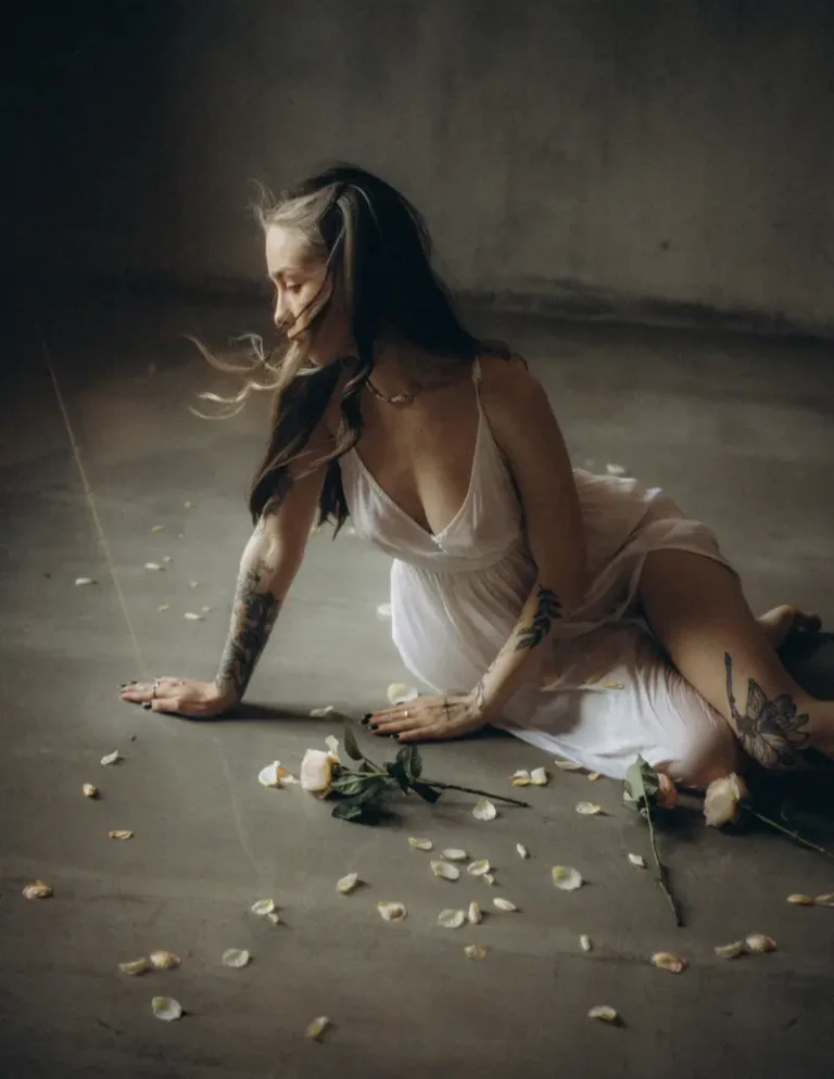 Spring in your eyes — BLOOM Magazine, January 2023