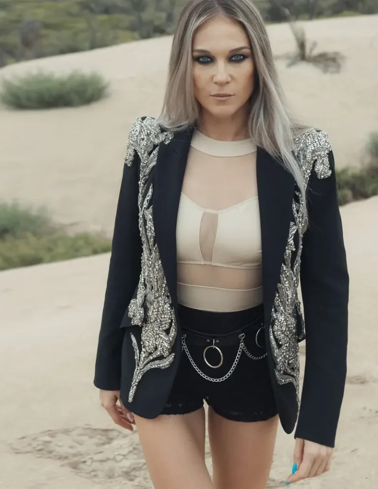 Westworld — BLOOM Magazine | The January Fashion & Beauty Edition | Vol.18 | 2023