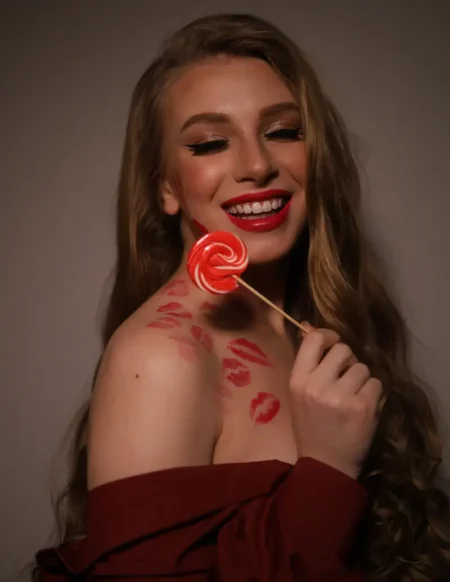 Kisses — BLOOM Magazine, February 2023