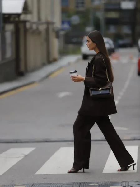Business lady Alina Moiseienko — BLOOM Magazine, May 2023