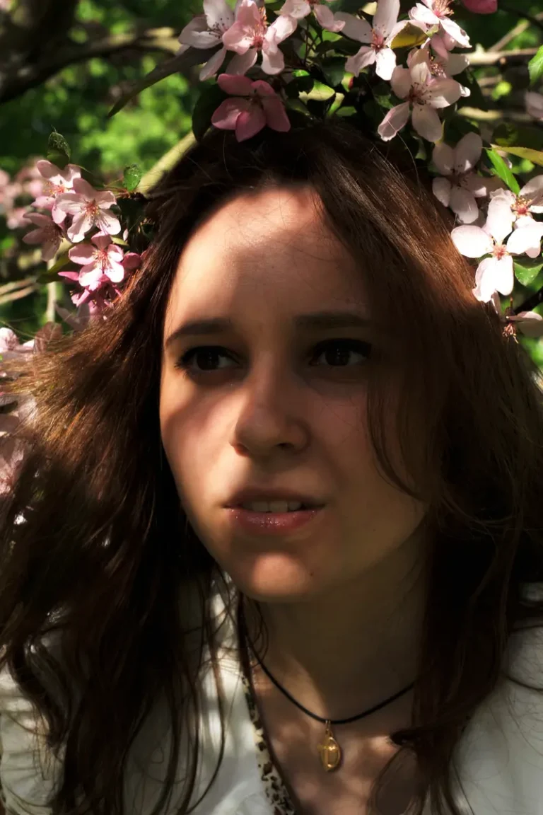 lilac mood — BLOOM Magazine, June 2023