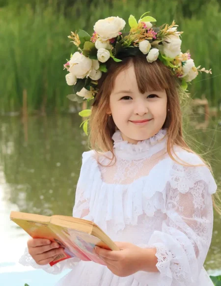 Little beauty — BLOOM Magazine, November 2023