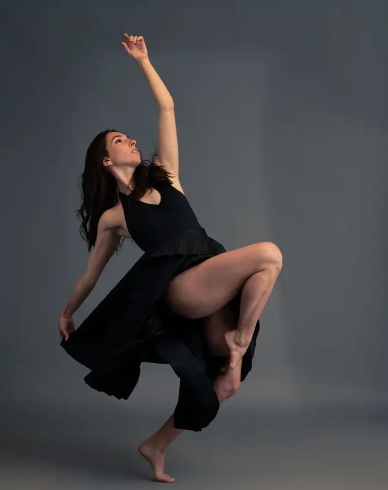 A Dancer Dances! — BLOOM Magazine, November 2023