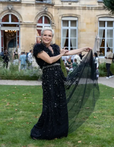 Elegant nobility — BLOOM Magazine, December 2023