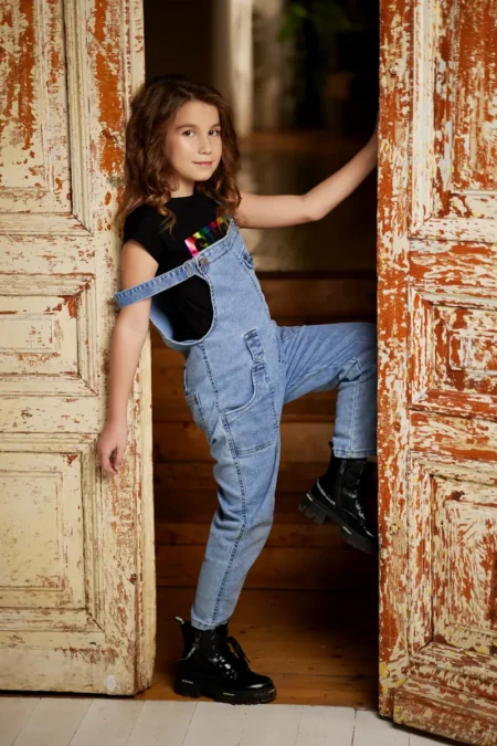 fashion kids — BLOOM Magazine, December 2023