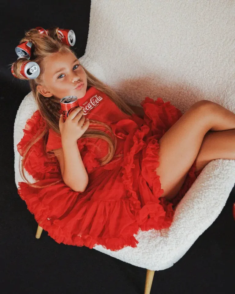 Do you wanna some Coke? — BLOOM Magazine, September 2024