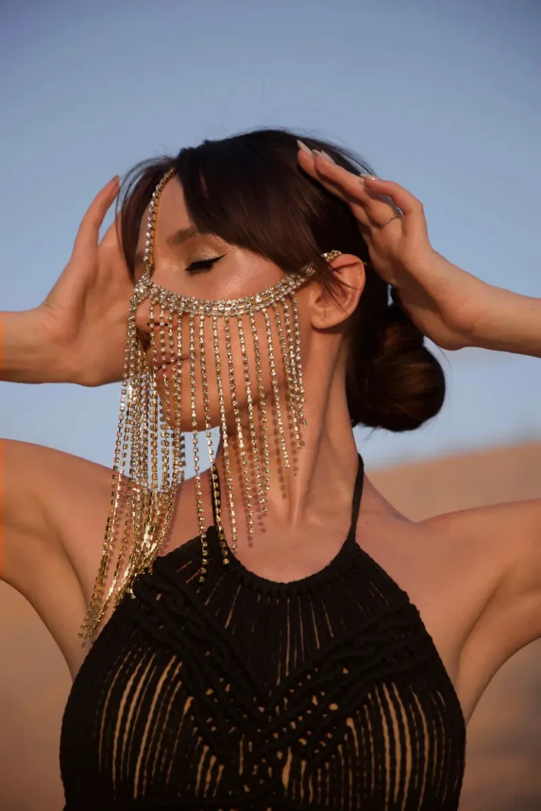 Oriental mood — BLOOM Magazine, September 2024
