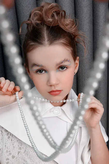 ART-Fashion — BLOOM Magazine, December 2024