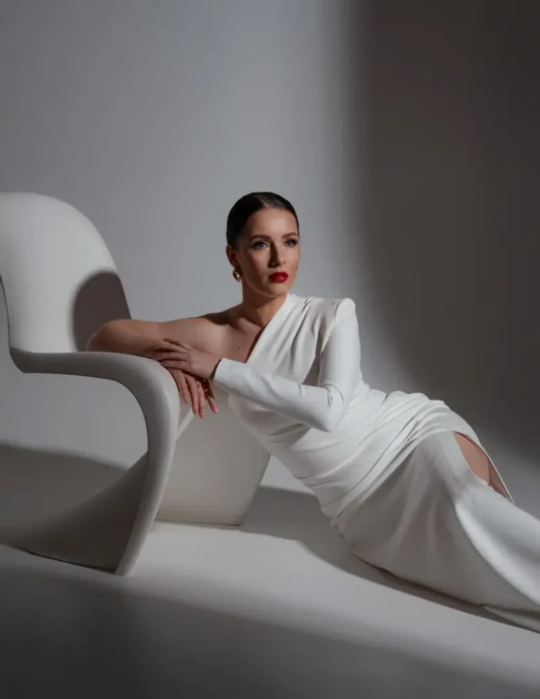 The Elegant Muse — BLOOM Magazine, November 2024