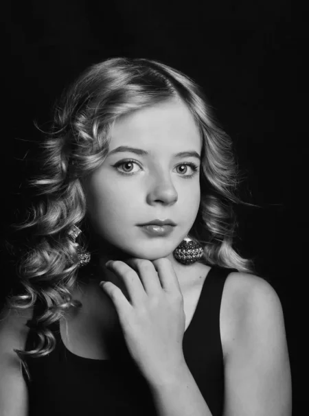 Actress Emilia Poliakova — BLOOM Magazine, January 2025