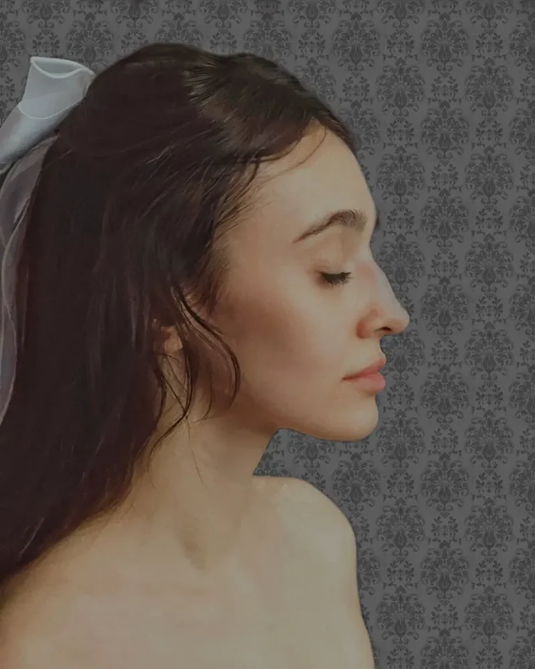 Милая нежная Элина. — BLOOM Magazine | The January Teen Edition | Vol.12 | 2025