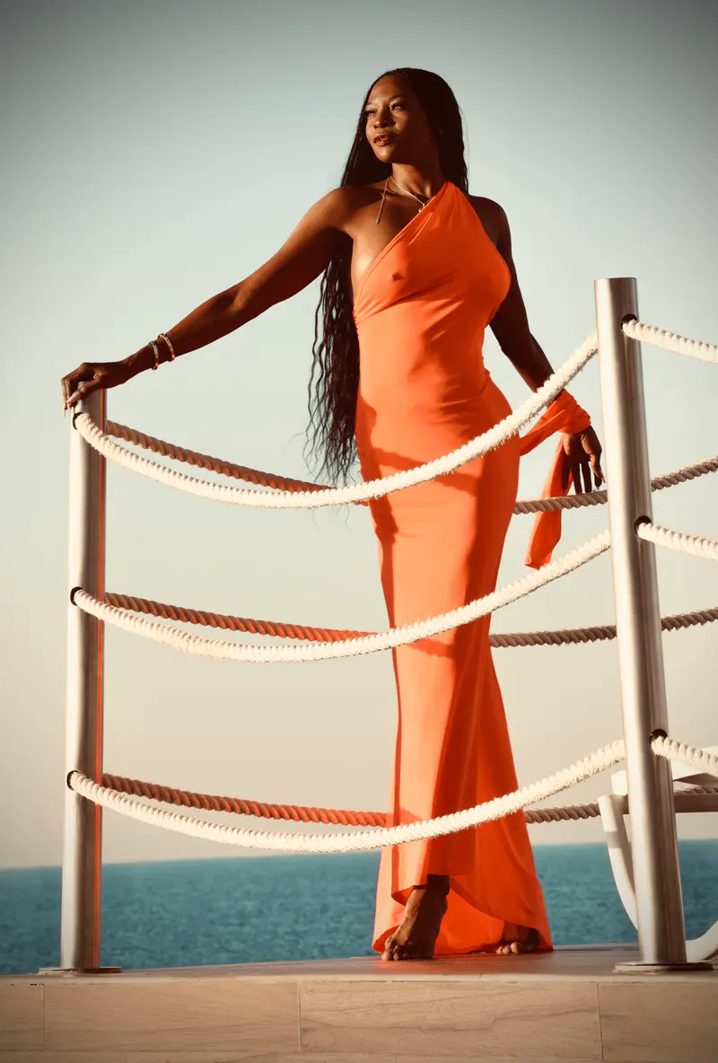 Tangerine Dreams — BLOOM Magazine, January 2025