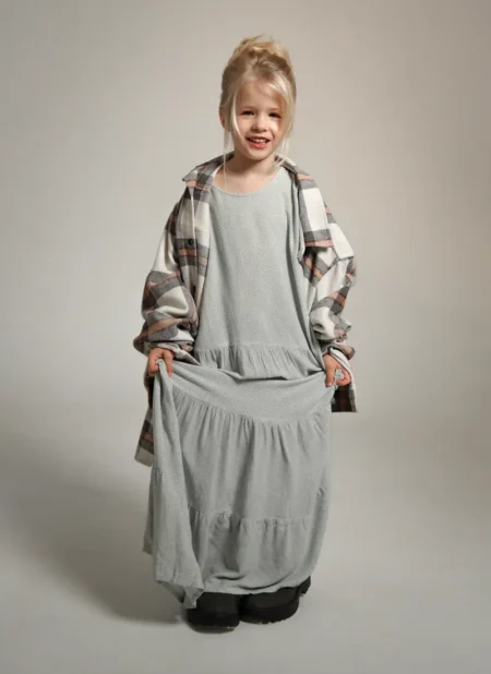 Oversize vibe — BLOOM Magazine, March 2025
