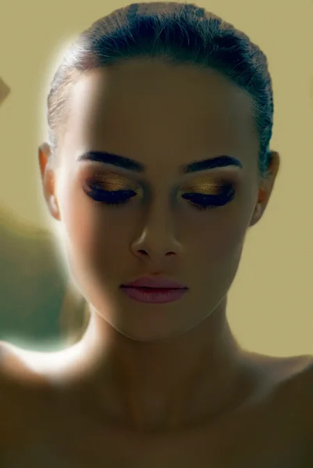 Mysterious Macy... — BLOOM Magazine, March 2025