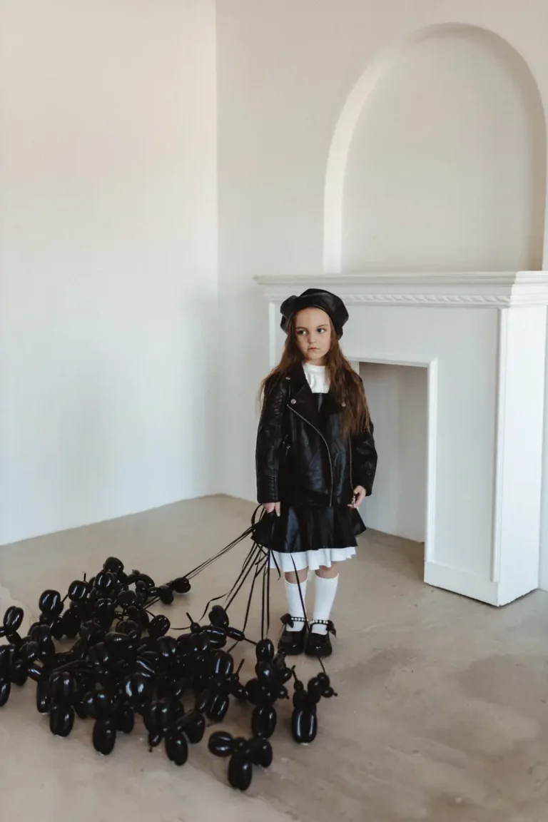 The girl with the air dogs — BLOOM Magazine, April 2025
