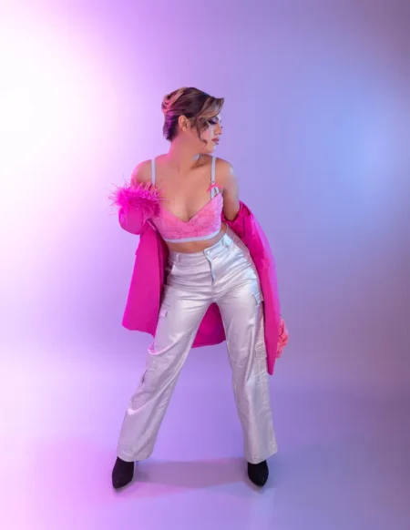 FUCSIA: Ni suave , Ni Sutil — BLOOM Magazine, September 2025