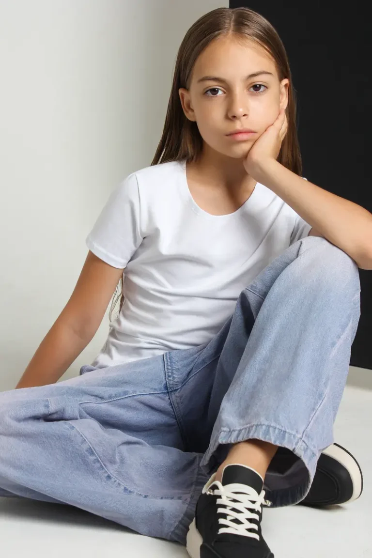 I am ARINA — BLOOM Magazine, August 2025