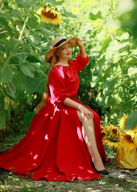 summer colors — BLOOM Magazine, August 2025
