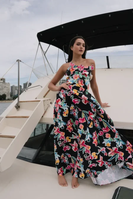 The Shape of Ease - by CAROLINA BOTELHO — BLOOM Magazine, August 2025
