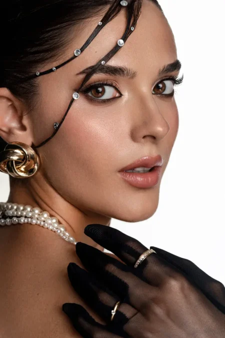 The beauty of portraits — BLOOM Magazine, November 2025