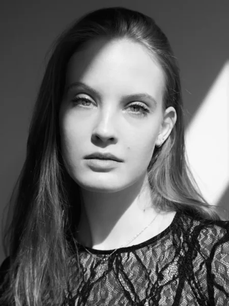 Beauty in simplicity — BLOOM Magazine, April 2025